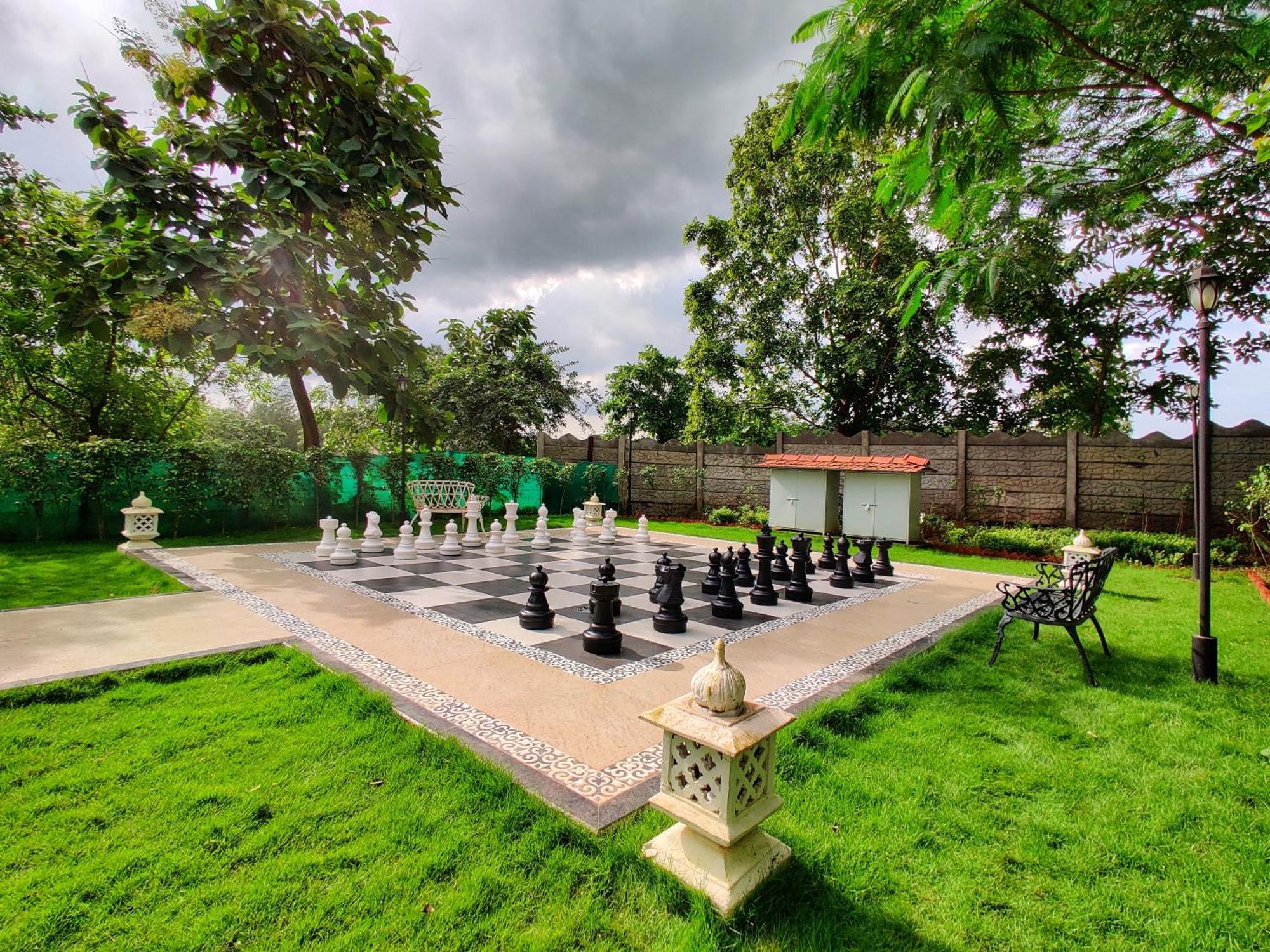Pushpam Sanskruti Resort Karjat - A Pure Veg Resort Dhamni Bagian luar foto